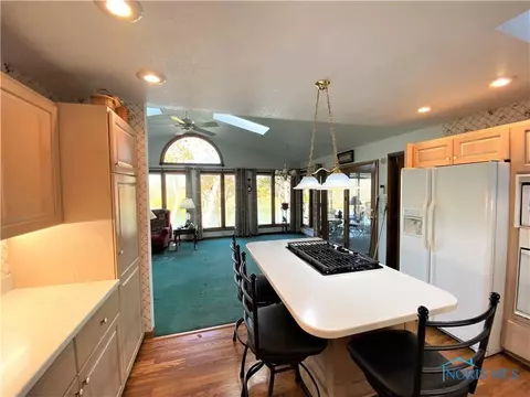 30521 E River Rd, Perrysburg, OH 43551 photo 12