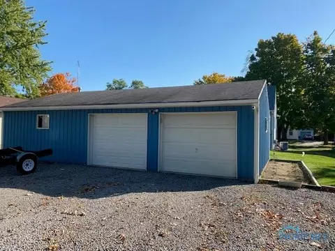 534 S Williams St, Bryan, OH 43506 photo 2