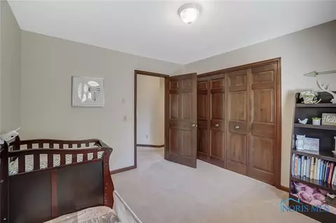 2220 Mapletree Dr, Maumee, OH 43537 photo 17