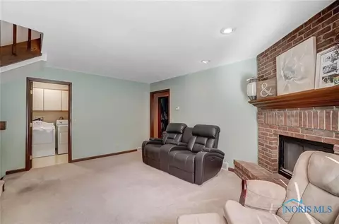 2220 Mapletree Dr, Maumee, OH 43537 photo 21