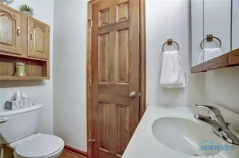 2220 Mapletree Dr, Maumee, OH 43537 photo 25