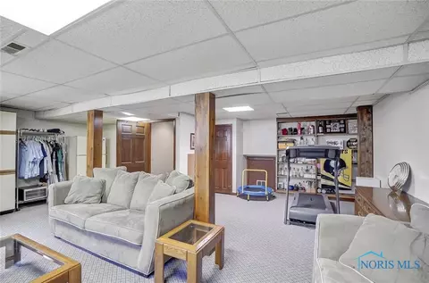 2220 Mapletree Dr, Maumee, OH 43537 photo 29
