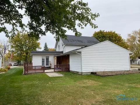 704 S Beech St, Bryan, OH 43506 photo 2