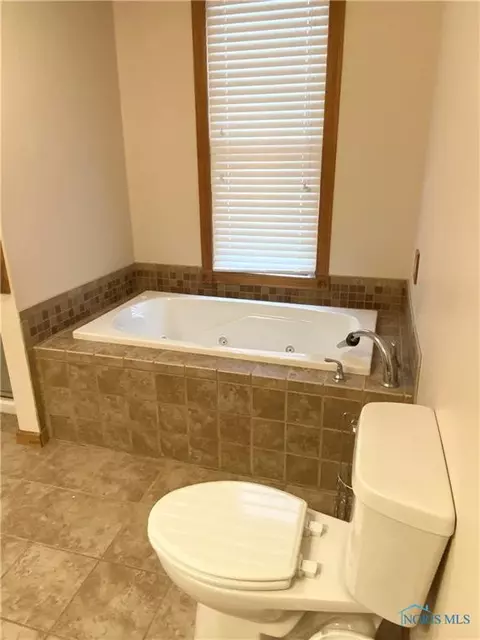 209 Edgar Ave, Findlay, OH 45840 photo 7