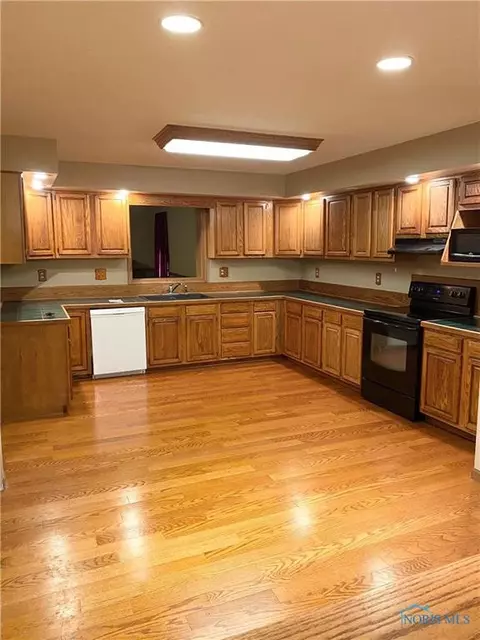 209 Edgar Ave, Findlay, OH 45840 photo 6