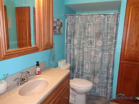 613 E Main St, Leipsic, OH 45856 photo 13