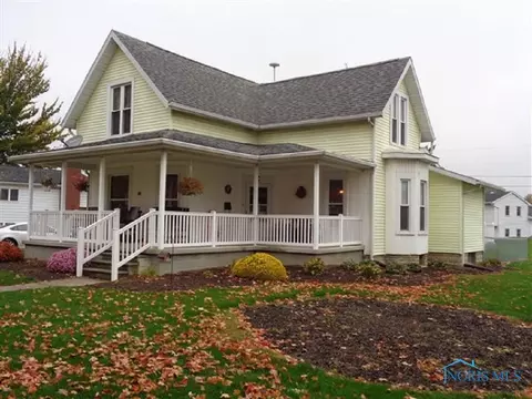 613 E Main St, Leipsic, OH 45856 photo 1