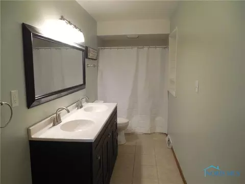 228 Rector Ave, Findlay, OH 45840 photo 7