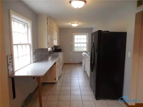 228 Rector Ave, Findlay, OH 45840 photo 6