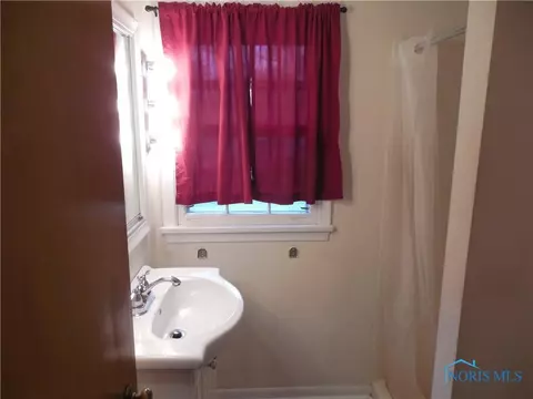 228 Rector Ave, Findlay, OH 45840 photo 12