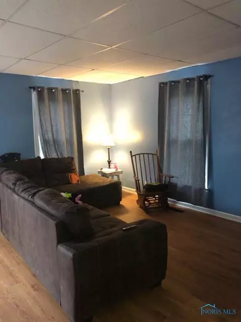 710 N Williams St, Bryan, OH 43506 photo 2