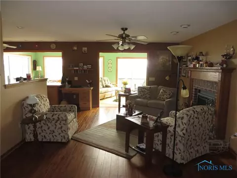 11705 Brint Rd, Berkey, OH 43504 photo 4