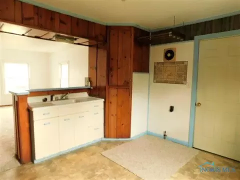 226 Ely Ave, Findlay, OH 45840 photo 5