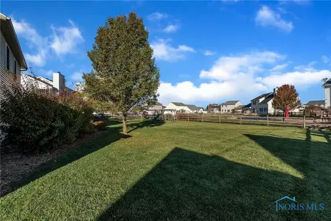 5794 Bermuda Dr, Walbridge, OH 43465 photo 31