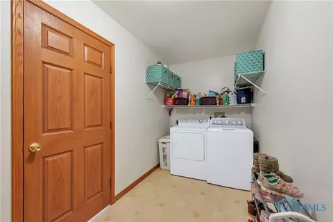 5794 Bermuda Dr, Walbridge, OH 43465 photo 25