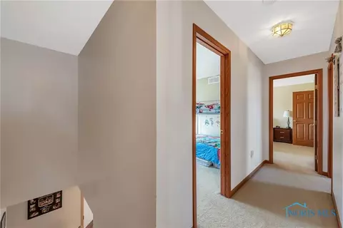 5794 Bermuda Dr, Walbridge, OH 43465 photo 18