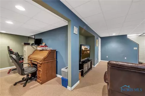 5794 Bermuda Dr, Walbridge, OH 43465 photo 27