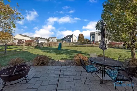 5794 Bermuda Dr, Walbridge, OH 43465 photo 32