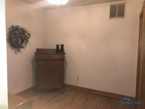 141 Elm St, Deshler, OH 43516 photo 32