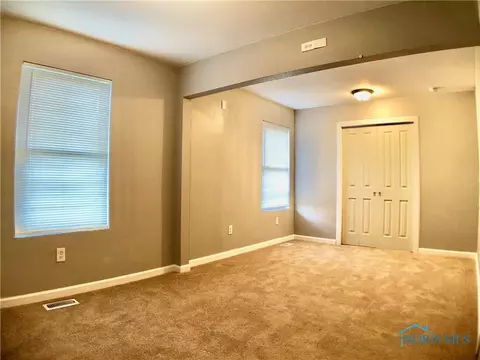 1203 Upton Ave, Toledo, OH 43607 photo 12