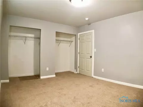 1203 Upton Ave, Toledo, OH 43607 photo 13