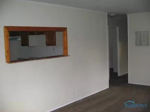 332 Independence Rd, Toledo, OH 43607 photo 10
