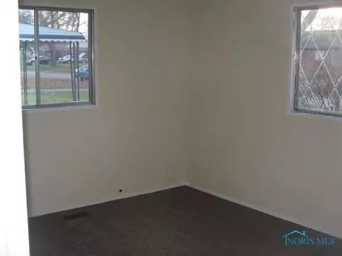 332 Independence Rd, Toledo, OH 43607 photo 13