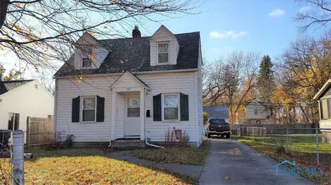 933 Searles Rd, Toledo, OH 43607 photo 1