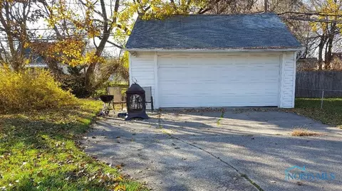 933 Searles Rd, Toledo, OH 43607 photo 6