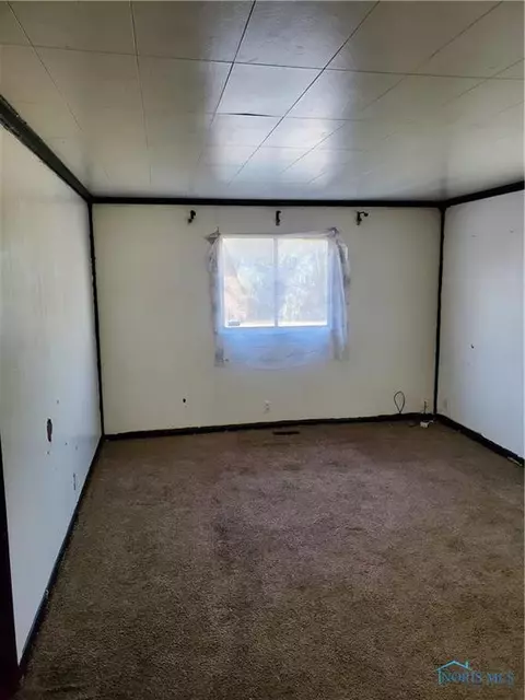 435 Clifton Blvd, Toledo, OH 43607 photo 3