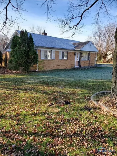 435 Clifton Blvd, Toledo, OH 43607 photo 2