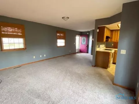 124 Elm Dr, Bryan, OH 43506 photo 5