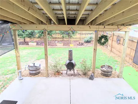 404 E Butler St, Bryan, OH 43506 photo 35