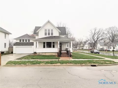404 E Butler St, Bryan, OH 43506 photo 4