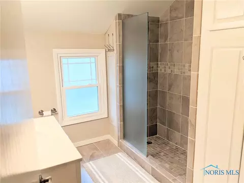 404 E Butler St, Bryan, OH 43506 photo 26