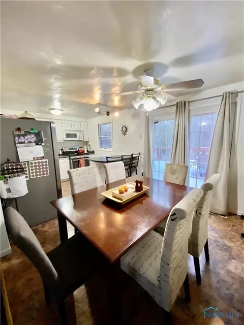 4306 Foxchapel Rd, Toledo, OH 43607 photo 11