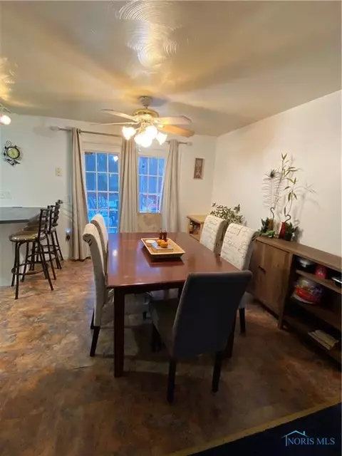 4306 Foxchapel Rd, Toledo, OH 43607 photo 9