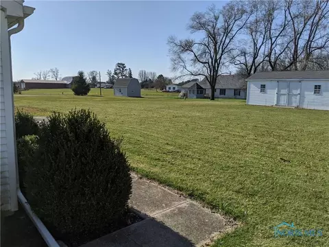 612 Gregory Dr, Fayette, OH 43521 photo 12