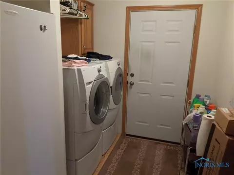 612 Gregory Dr, Fayette, OH 43521 photo 5