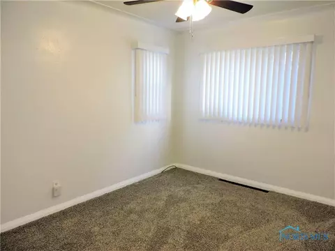 1020 Secor Rd, Toledo, OH 43607 photo 7