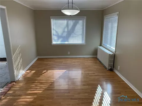 329 E Trevitt St, Bryan, OH 43506 photo 3