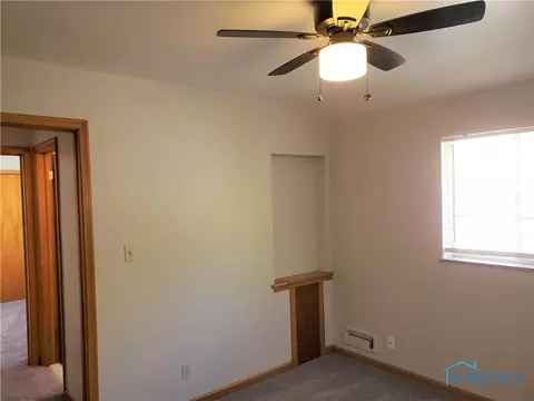 1940 Berdan Ave, Toledo, OH 43613 photo 8