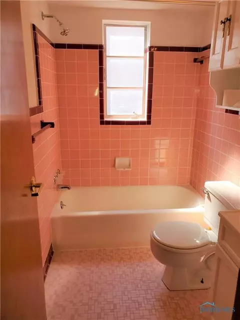 1940 Berdan Ave, Toledo, OH 43613 photo 16