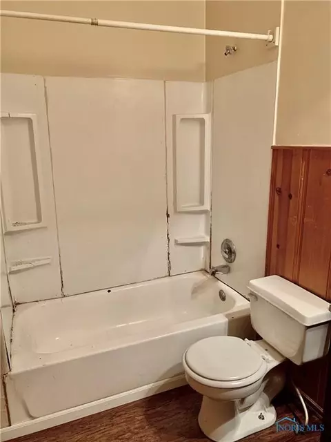 704 E Mulberry St, Bryan, OH 43506 photo 13