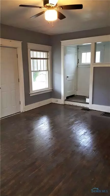 1738 Pilgrim Rd, Toledo, OH 43607 photo 4