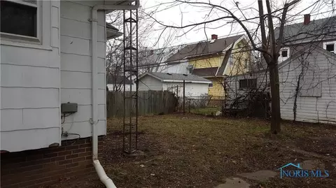 1738 Pilgrim Rd, Toledo, OH 43607 photo 24