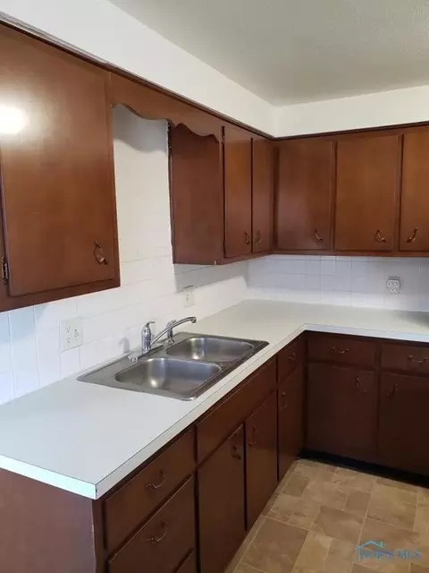 15217 County Road D50, Bryan, OH 43506 photo 5