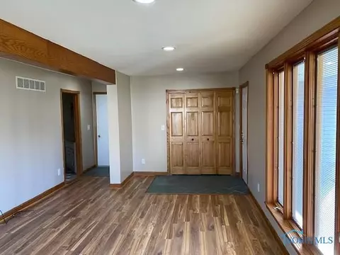 207 Cherry St, Holgate, OH 43527 photo 6