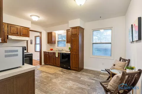 100 Cherry St, Mccomb, OH 45858 photo 4
