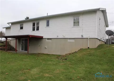 712 Baker Dr, Upper Sandusky, OH 43351 photo 4